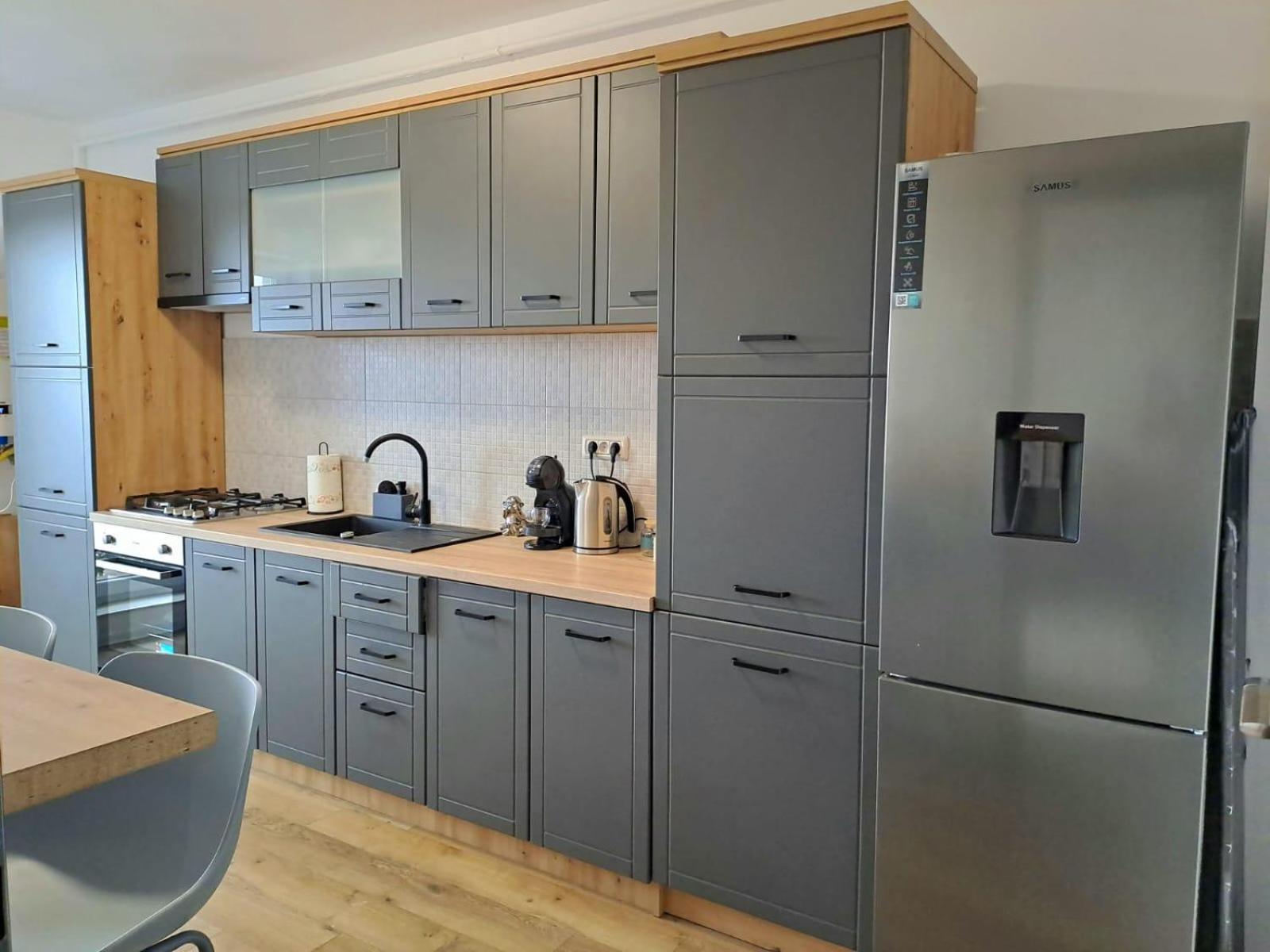 Mountain Breeze Luxury Apartment Ac & Parcare Privata Брашов Екстериор снимка