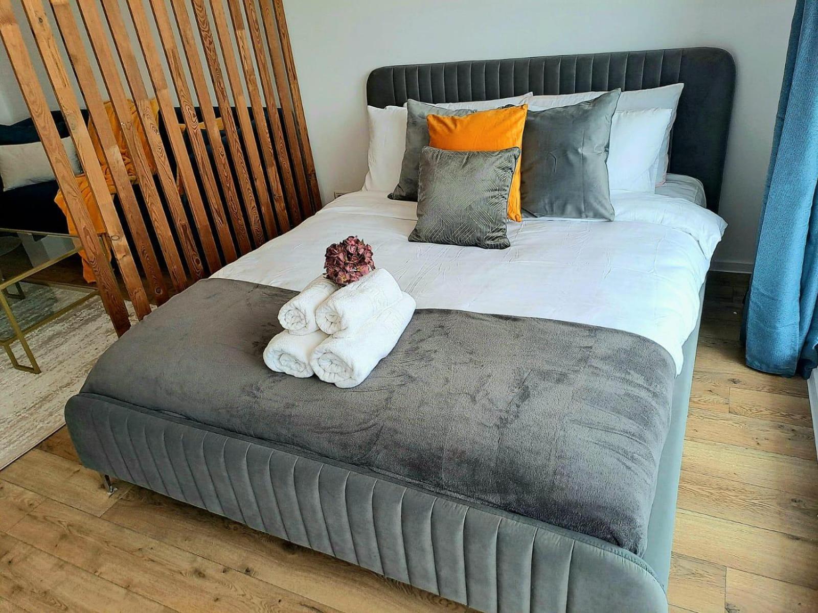 Mountain Breeze Luxury Apartment Ac & Parcare Privata Брашов Екстериор снимка